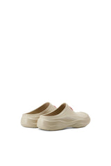 Trendy Effortless Clogs