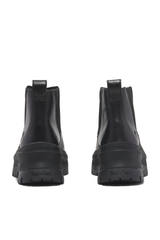 Classic Chelsea Boots for Urban Adventures