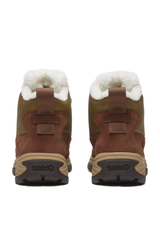 Cozy Waterproof Snow Boots For Winter Trails
